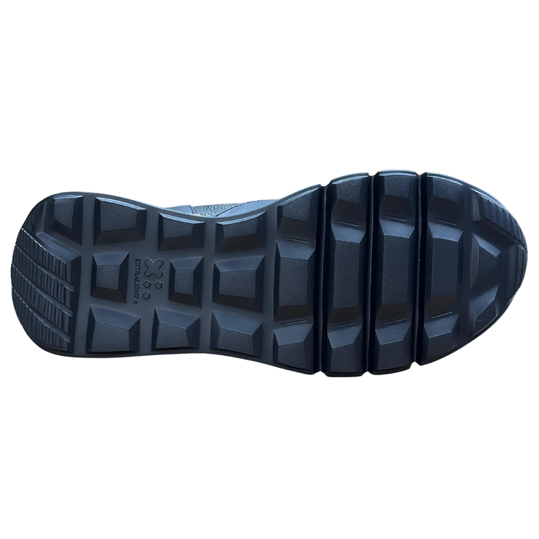 TENIS LEÓN Negro